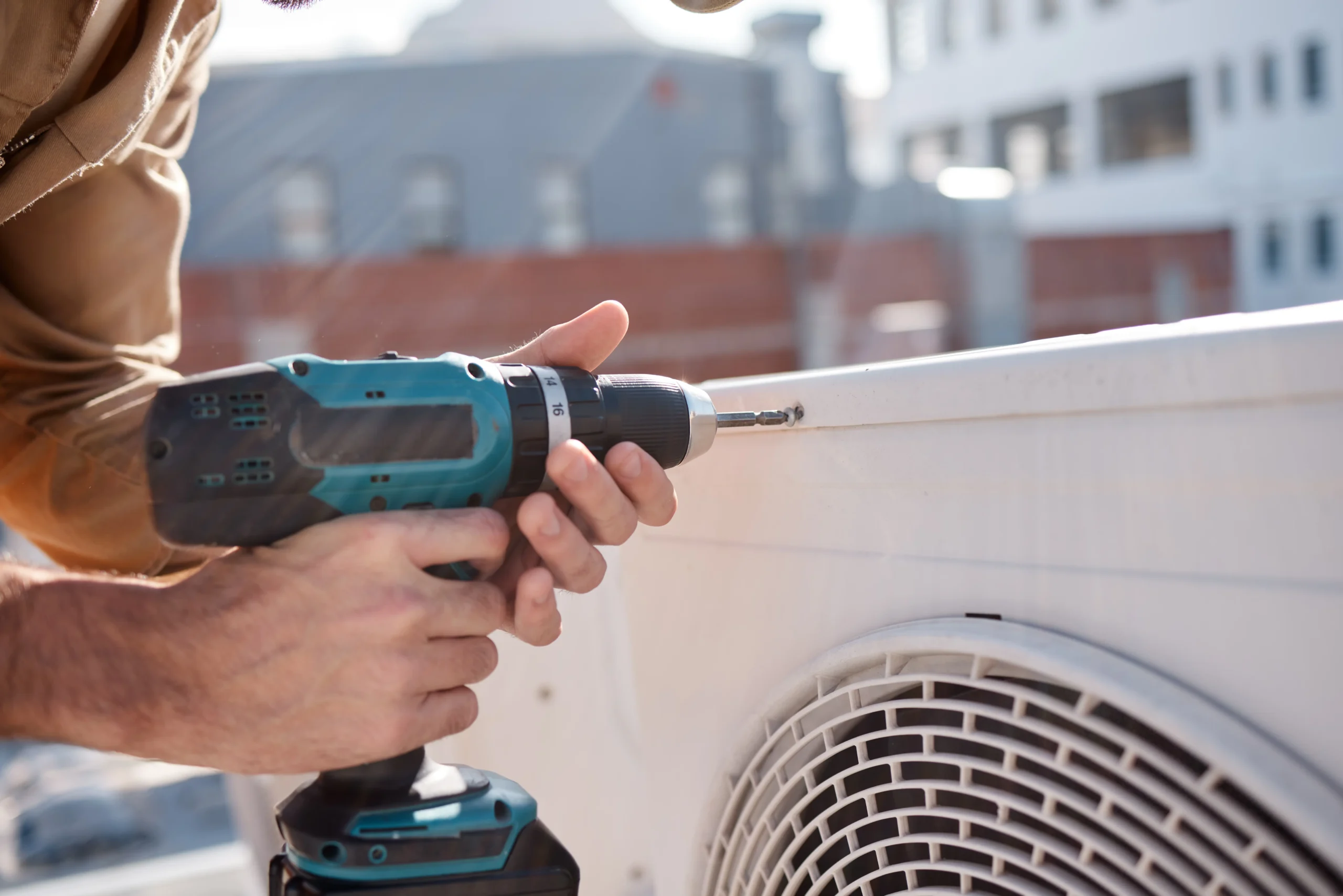 5 Signs Your AC Needs Replacement in Parkland